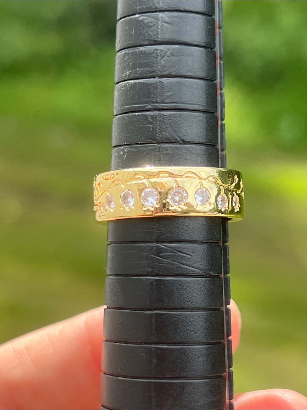 Vintage Style 14k Gold Plated Faux Diamond Lily of the Valley Floral Band Ring